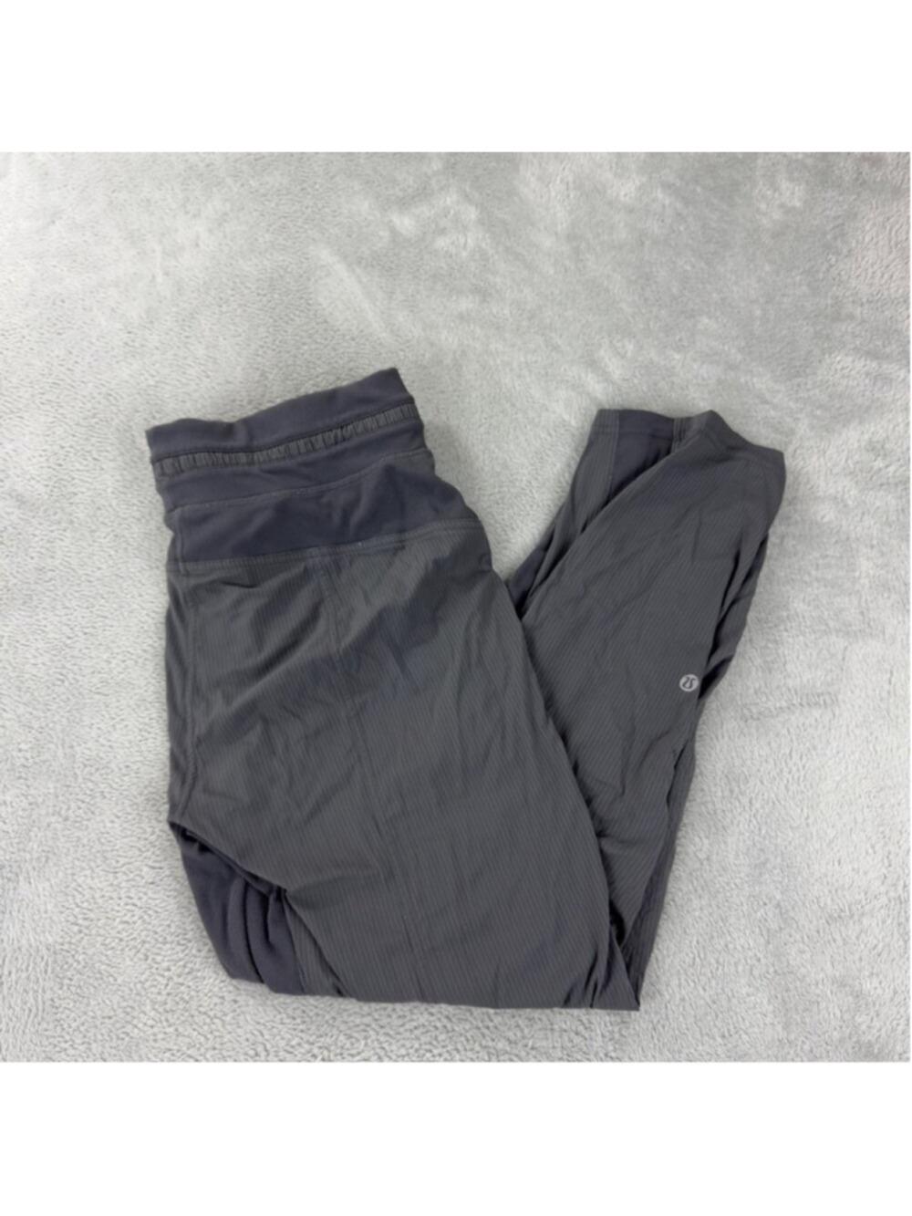 Lululemon Women’s Size 8 Dance Studio Crop 25” - Picture 3 of 14